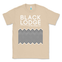 Mushroom twin peaks inspired japanese black lodge Classic Tee - linhVisuals