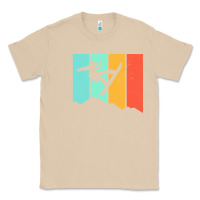 Mushroom snowboarding gift t  shirt snowboard tshirt for a snowboarder t  shirt Classic Tee - linhVisuals