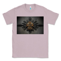 Lilac kamelot Classic Tee - linhVisuals