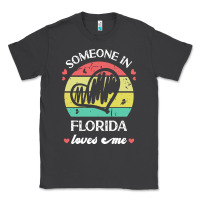 Smoke someone in florida loves me t  shirt someone in florida loves me funny Classic Tee - linhVisuals
