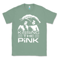 Sage gift for men kissing the pink Classic Tee - linhVisuals