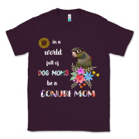Plum funny be a green cheek conure parrot bird mom mother sweatshirt Classic Tee - linhVisuals