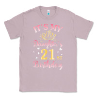 Lilac it's my daughter's 21st birthday happy to her mommy daddy t shirt Classic Tee - linhVisuals