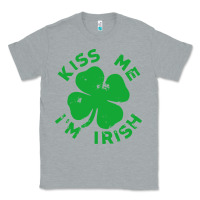 Heather Grey kiss me im irish funny saint patrick day womens Classic Tee - linhVisuals