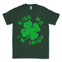 Sports Green kiss me im irish funny saint patrick day womens Classic Tee - linhVisuals