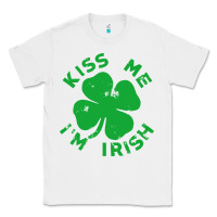 White kiss me im irish funny saint patrick day womens Classic Tee - linhVisuals