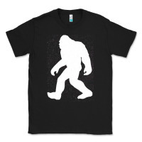 Black bigfoot t  shirt bigfoot   i believe bigfoot t  shirt Classic Tee - linhVisuals