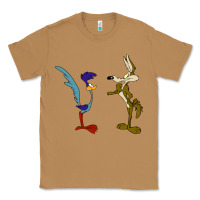 Toasted Coconut coyote and the road runner Classic Tee - linhVisuals