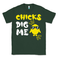 Sports Green chicks dig me Classic Tee - linhVisuals