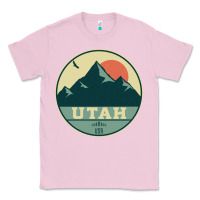 Bubblegum Pink utah retro mountain badge Classic Tee - linhVisuals