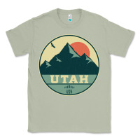 Matcha utah retro mountain badge Classic Tee - linhVisuals