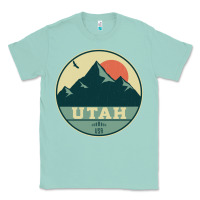 Seafoam utah retro mountain badge Classic Tee - linhVisuals