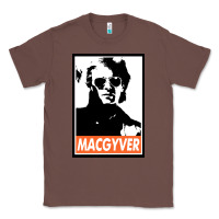 Chestnut macgyver Classic Tee - linhVisuals