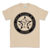 Mushroom some girls wander by mistake Classic Tee - linhVisuals