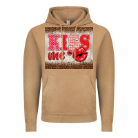 Vintage Camel valentine's day kiss me Vintage Hoodie - BarkalooDesign