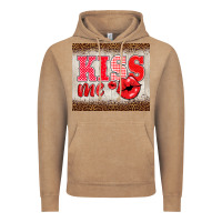 Vintage Coffee valentine's day kiss me Vintage Hoodie - BarkalooDesign