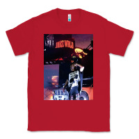 Red concert juice amazing Classic Tee - linhVisuals