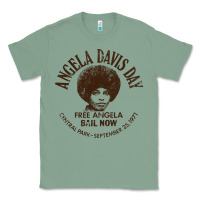 Sage angela davis day 70s black rights Classic Tee - linhVisuals