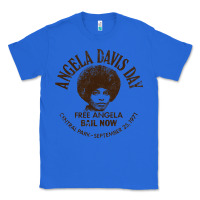 True Royal angela davis day 70s black rights Classic Tee - linhVisuals