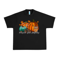 Black pumpkin spice everthing Urban Heavy Tee - RacoonDesign