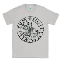 Moon Dust knights templar sigil Classic Tee - linhVisuals