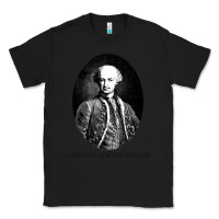 Black comte de saint germain occultist philosopher Classic Tee - linhVisuals