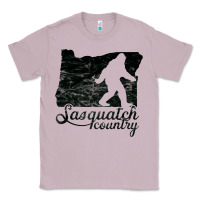Lilac sasquatch country   sasquatch Classic Tee - linhVisuals