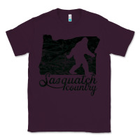 Plum sasquatch country   sasquatch Classic Tee - linhVisuals