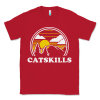 Red catskills new york vintage Classic Tee - linhVisuals