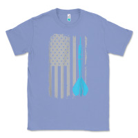 Colony Blue throwing darts   vintage usa american flag for dart players t shirt Classic Tee - linhVisuals