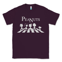 Plum peanuts Classic Tee - linhVisuals