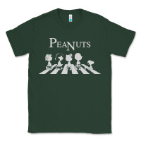 Sports Green peanuts Classic Tee - linhVisuals