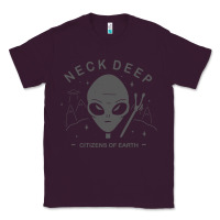 Plum neck deep clässic Classic Tee - linhVisuals