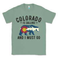 Sage colorado is calling and i must go state flag with wild bear Classic Tee - linhVisuals