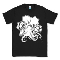 Black the fantasy trip  octopus Classic Tee - linhVisuals