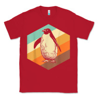 Red penguin retro vintage style penguin Classic Tee - linhVisuals