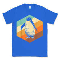 True Royal penguin retro vintage style penguin Classic Tee - linhVisuals
