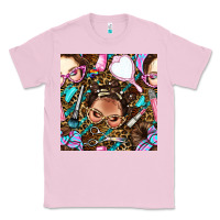Bubblegum Pink hairdresser messy bun hand mirror and scissors with leopard and tiger  Classic Tee - BundleAndBundleShop