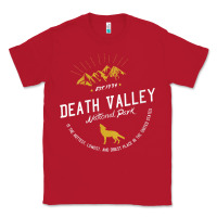 Red death valley national park hiker hiking nevada cool Classic Tee - linhVisuals
