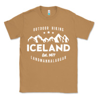 Toasted Coconut iceland hiking landmannalaugar est 1477 Classic Tee - linhVisuals