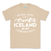 Mushroom iceland hiking landmannalaugar est 1477 Classic Tee - linhVisuals