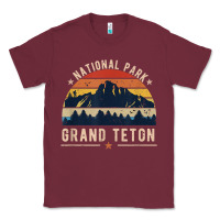 Burgundy national park grand teton vintage retro hiking Classic Tee - linhVisuals