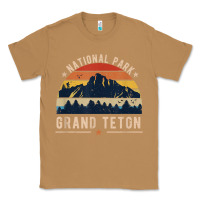 Toasted Coconut national park grand teton vintage retro hiking Classic Tee - linhVisuals
