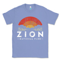 Colony Blue retro zion national park us vintage utah adventure hiking Classic Tee - linhVisuals