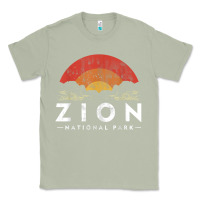 Matcha retro zion national park us vintage utah adventure hiking Classic Tee - linhVisuals
