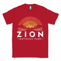 Red retro zion national park us vintage utah adventure hiking Classic Tee - linhVisuals