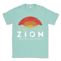 Seafoam retro zion national park us vintage utah adventure hiking Classic Tee - linhVisuals