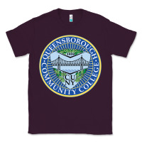 Plum 5000px queensboroughcc Classic Tee - linhVisuals