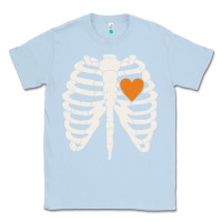 Dusty Blue skeleton rib case orange pumpkin heart vintage halloween anatomy costu Classic Tee - linhVisuals