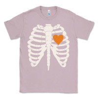 Lilac skeleton rib case orange pumpkin heart vintage halloween anatomy costu Classic Tee - linhVisuals